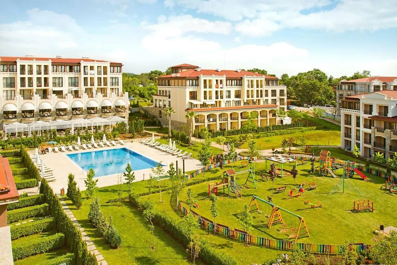 Green Life Private Apartments 索佐波尔